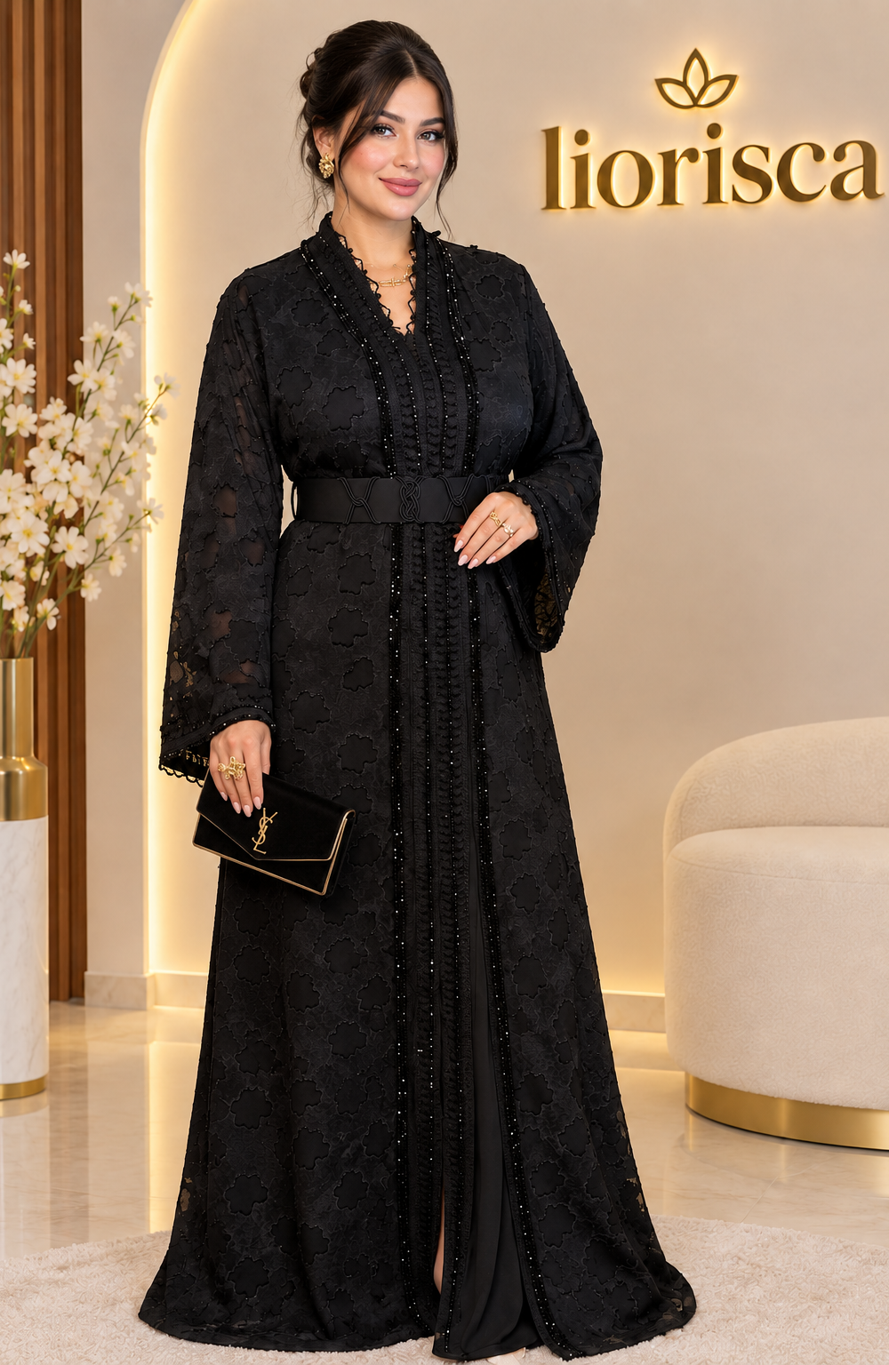 Caftan royal noir متوفر من 40 حتى 48 standard